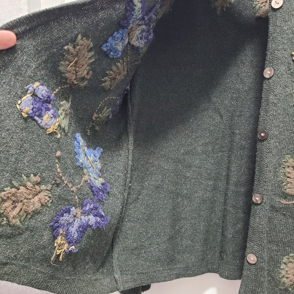Talbots Floral Embroidered Lambswool Blend Vintage‎ Green Cardigan Large - Picture 12 of 16